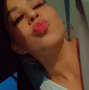 Meet your Posher, Anita